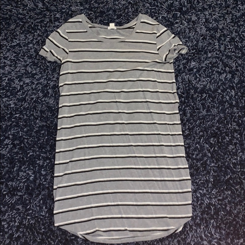 Grey striped t shirt dress- size S